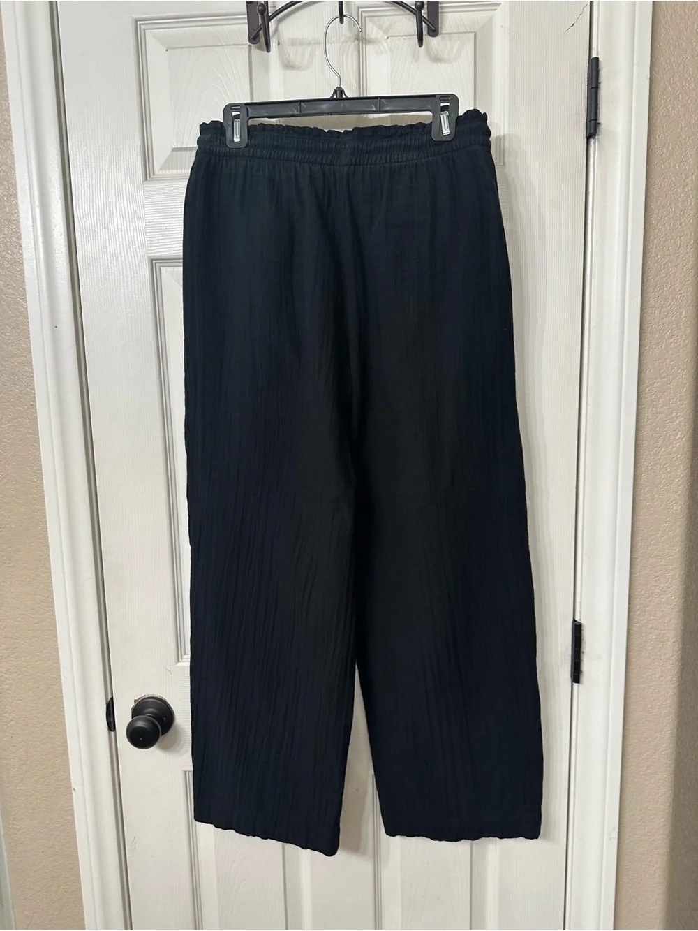 Old Navy Crinkled Gauze Barrel Pants